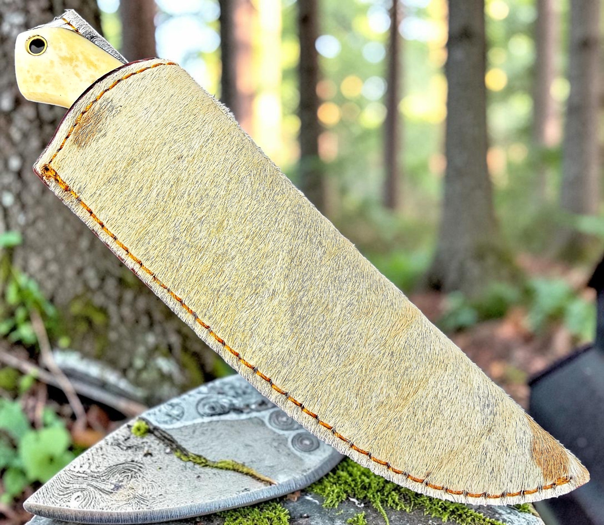 Timbercat Knives Handmade Damascus Steel Hunting Skinner Knife 8 Inches with Cowhide Leather Sheath 1024