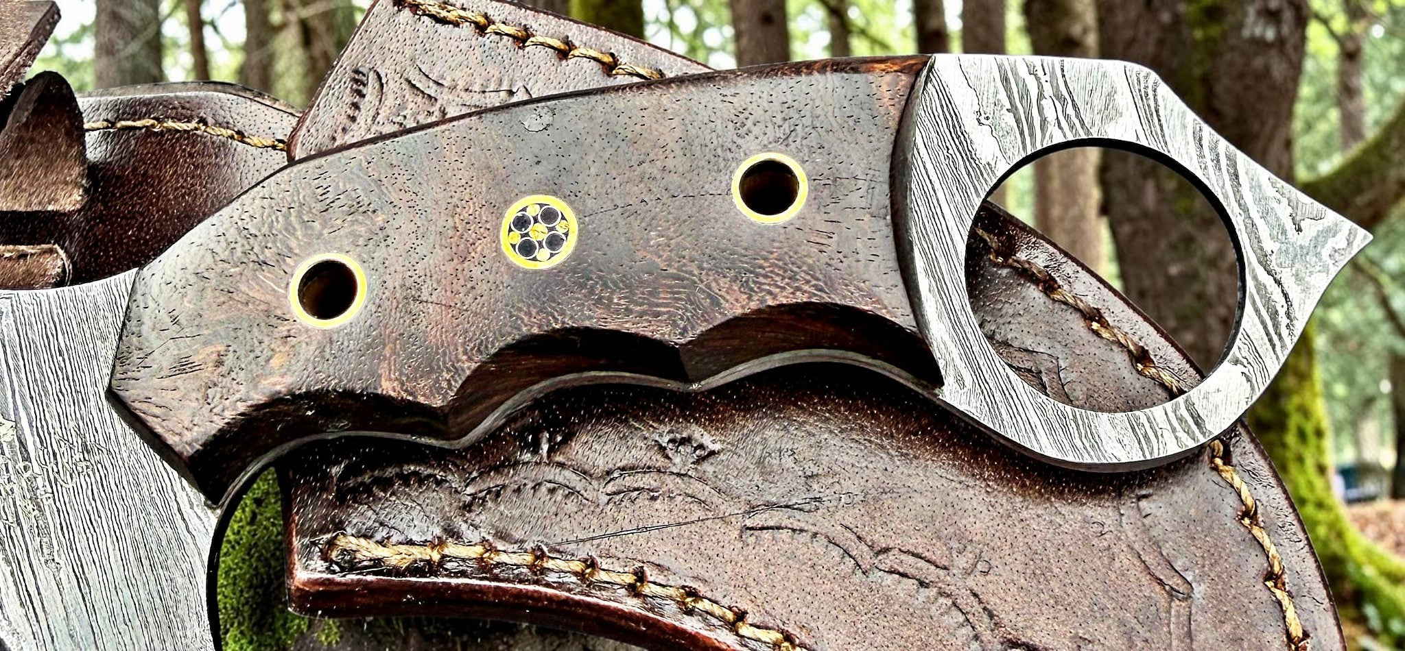 Timbercat Knives Handmade Damascus Steel Hunting Karambit Knife 7.5 Inches with Cowhide Leather Sheath 1028