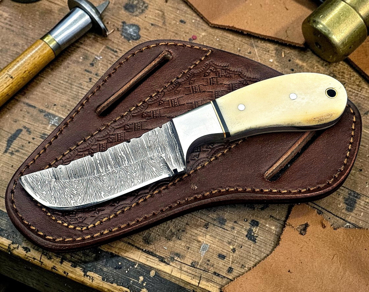 Timbercat Knives Handmade Damascus Steel Hunting Skinner Knife 7 Inches with Cowhide Leather Sheath 1056